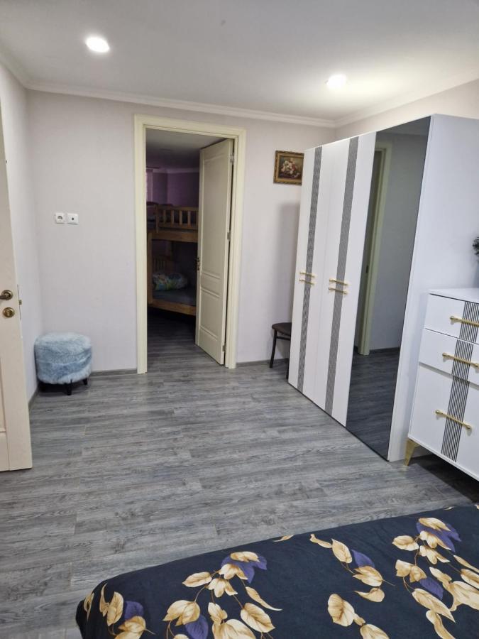 Larisa Apartment Tbilisi Exterior photo